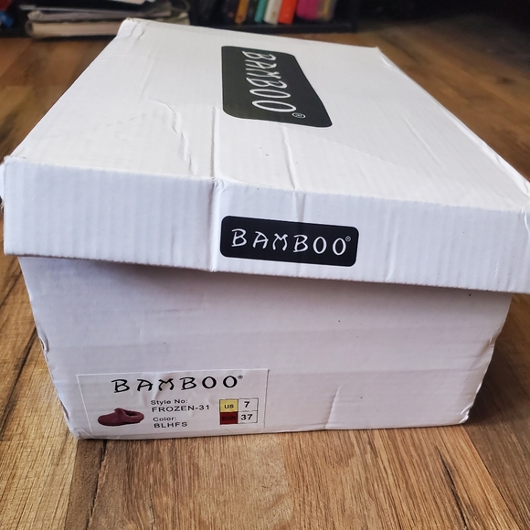 HP🎉NIB Bamboo Cozy Slippers Mauve - Picture 9 of 10